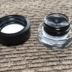 MAC Fluidline Eye Liner Gel Blacktrack